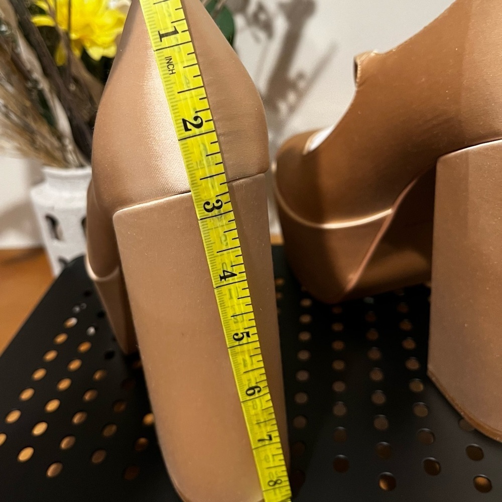 Women's Champagne Satin Platform Heels - Picture 7 of 7